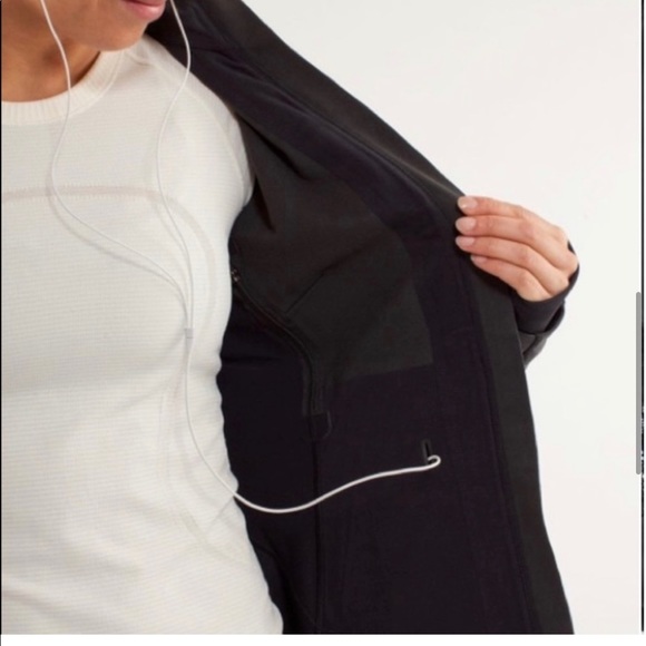 Lululemon Run Draft Dodger Jacket - good used condition - Picture 6 of 15
